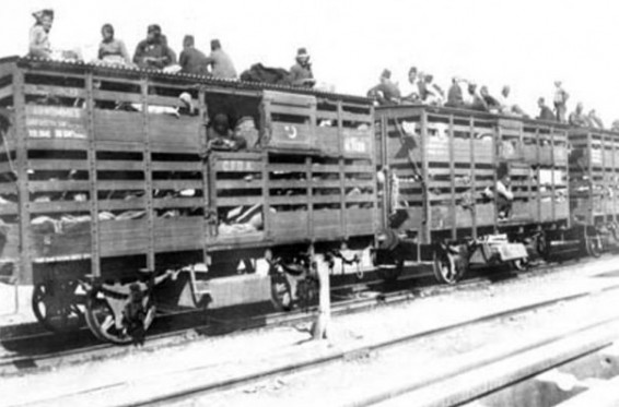 Եփրատի ջուրը կարմրել է. թուրք սյունակագիրը՝ Ռաքքա արտաքսված հայերի խմբերի մասին