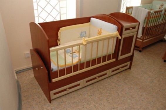 Վանաձորում 2-ամյա երեխան օրորոցից վայր է ընկել և մահացել