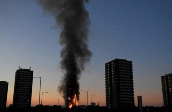 Լոնդոնում բազմահարկ բնակելի շենք է այրվել