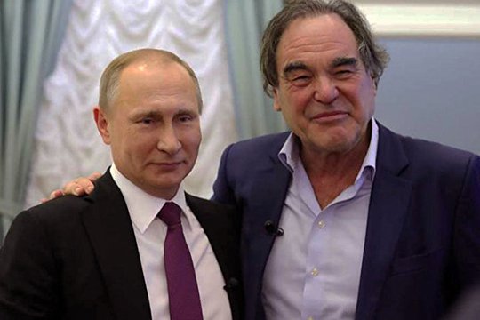 Օլիվեր Սթոունը Պուտինին համեմատել է Ռուզվելտի հետ