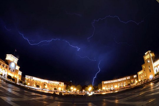 Գիշերը սպասվում է անձրև և ամպրոպ