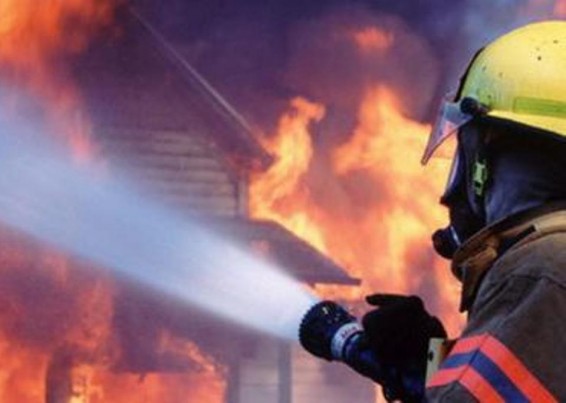 Հրդեհ Երվանդ Քոչար փողոցում