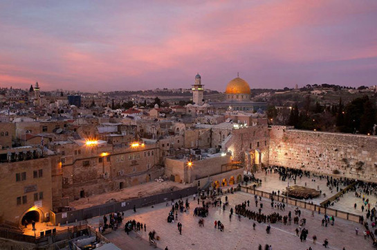 Զինված 3 պաղեստինցի Երուսաղեմում հարձակվել է կին ոստիկանի վրա