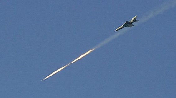 ВВС США сбили сирийский истребитель под Раккой