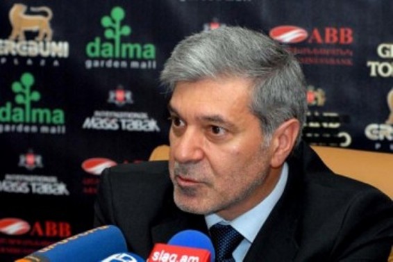 Հովհաննես Իգիթյանի կարծիքով՝ իշխանությունը պետք է փոխի արտաքին քաղաքական կուրսը