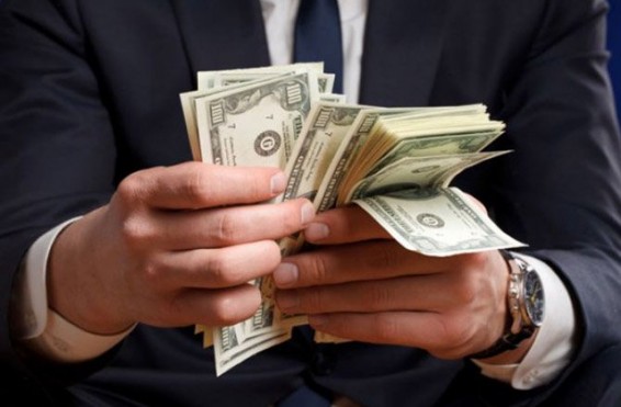 Տեսչության պետը փողով կեղծ ատեստաներ է իրացրե՞լ