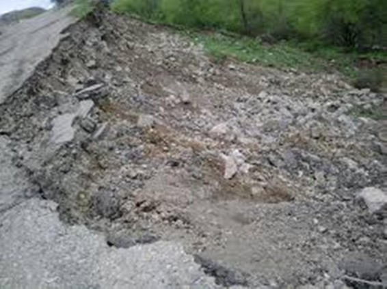 Սողանք Կապանում. մեկնել է մարզային փրկարարական վարչության օպերատիվ խումբը