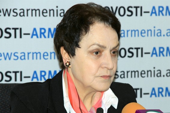 Экс-омбудсмен назвала причину бедности в Армении