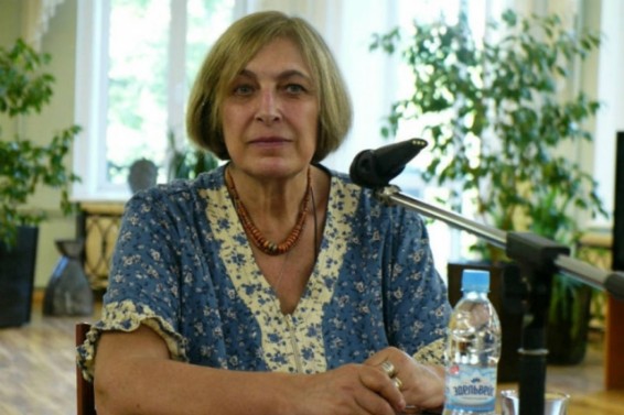 Ирина Медведева: Интернет и соцсети превращают наших детей в аутистов