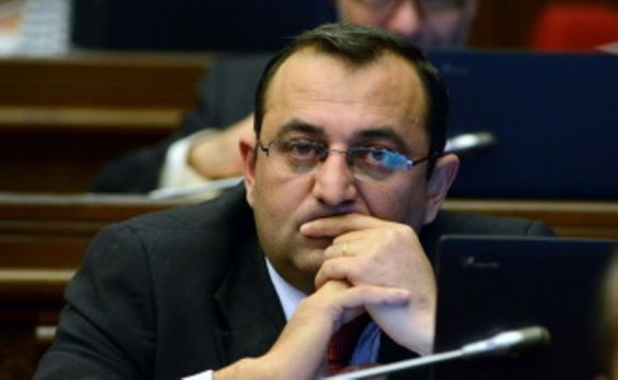 Օրենքը չի արգելում Սևանից լրացուցիչ ջրառ վերցնել. Արծվիկ Մինասյան