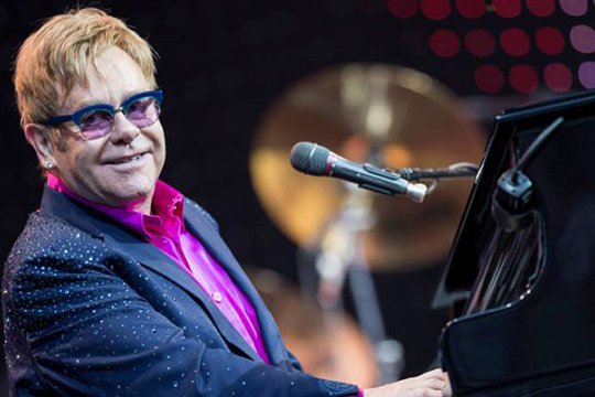 Էլթոն Ջոնը G-20 երկրների գագաթնաժողովի պատճառով չեղարկել է Համբուրգի համերգը