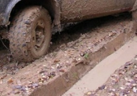 Ավտոմեքենան արգելափակվել է ցեխակույտում. մեկնել է մեկ մարտական հաշվարկ