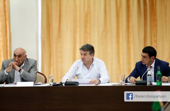 Կարեն Կարապետյանը կոչ է անում խոշորացված համայնքներում բյուջեի կառավարման մշակույթ ներդնել. խորհրդակցություն Կոտայքի մարզում