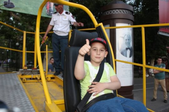 Ցանկացած անձ կարող է մասնակցել անվտանգության ամրագոտու ստենդի փորձարկումներին. Ոստիկանություն