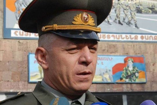 Армия обороны Арцаха готова, исходя из ситуации, предпринять атакующие действия: Левон Мнацаканян