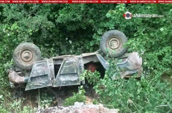 Սյունիքի մարզում 46-ամյա վարորդը УАЗ-ով 80մ գլխիվայր շրջվելով՝ հայտնվել է անտառում. կա 1 զոհ, 2 վիրավոր.Shamshyan.com