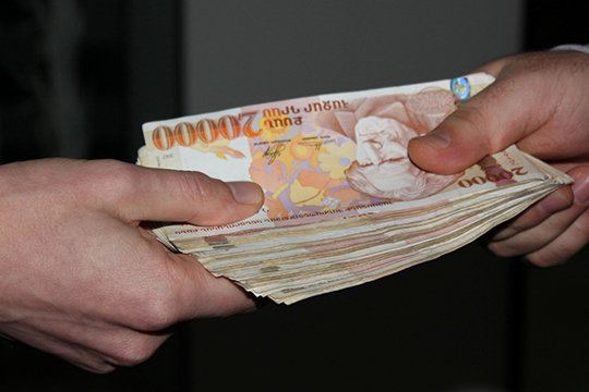 Պաշտոնատար անձի դեմ քրգործ է հարուցվել՝ խոշոր չափի գումարի հափշտակման համար. ՀՔԾ