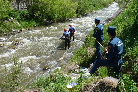 Դեբեդն ընկած կնոջ դին գտել են