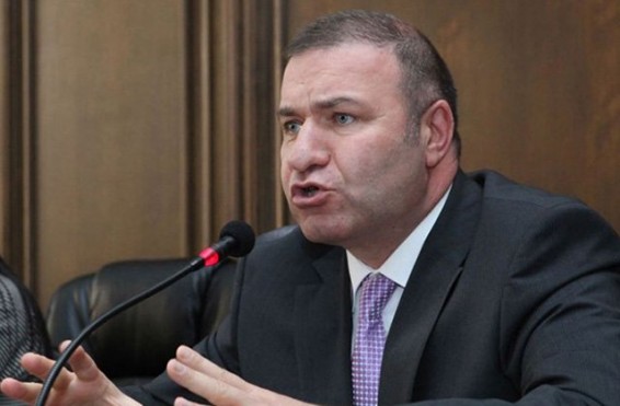 Միքայել Մելքումյանի բազմաբնակարան շենքն ու 10 հազար դոլար փոխառությունները. «Փաստ»