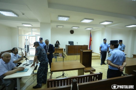 Փաստաբանների  նկատմամբ դատական սանկցիաները շարունակվում են. ՊՊԾ-ի գործով նիստն ընդմիջվեց 3-րդ անգամ