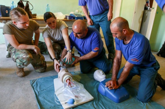 Կանզասի ազգային գվարդիայի վտանգավոր նյութերի գծով մասնագետներն ուսուցում են անցկացնում Հայաստանի հրշեջների համար. ԱՄՆ դեսպանատուն