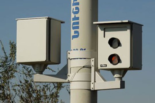 Երևանի Ամիրյան-Անրի Վեռնոյ փողոցների խաչմերուկում տեսախցիկ է տեղադրվել