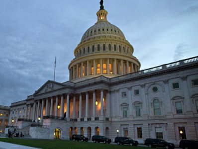 Сенат США принял закон об антироссийских санкциях 03:10, 28.07.2017