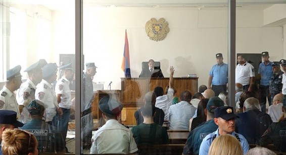 «Սասնա ծռերի» դատը սկսվեց փաստաբանների ու ամբաստանյալների բացակայությամբ