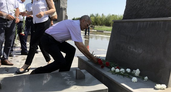 Езид из Ирака: отец говорил, что спасение найдем в Армении