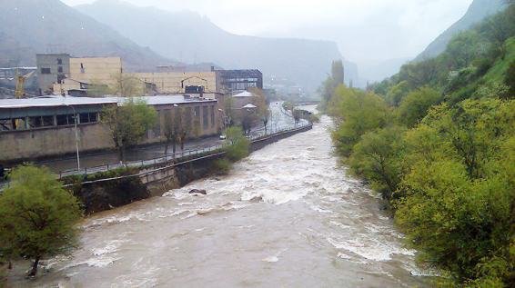 Զերծ մնալ Դեբեդի ափամերձ տարածքներում գտնվելուց