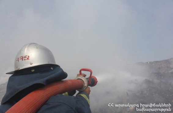 Հայաստանի ազգային պոլիտեխնիկական համալսարանի տանիքում հրդեհ է բռնկվել. մեկնել է երկու մարտական հաշվարկ