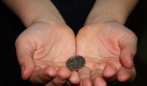 Անչափահասը, բռնության գործադրմամբ, երեխաների ստիպել է մուրացկանությամբ զբաղվել