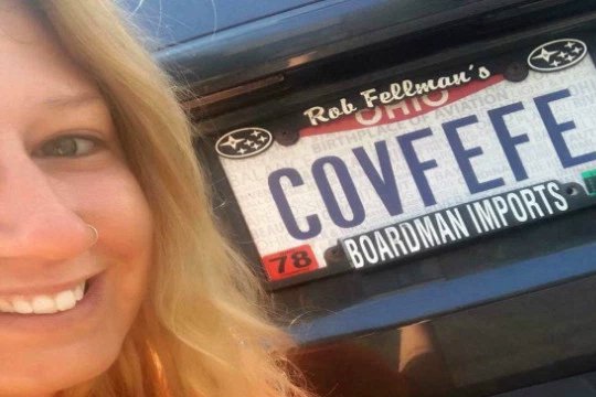 Օհայոյի բնակչուհին մեքենայի համարանիշ է ստացել Թրամփի հայտնի սխալ գրառմամբ