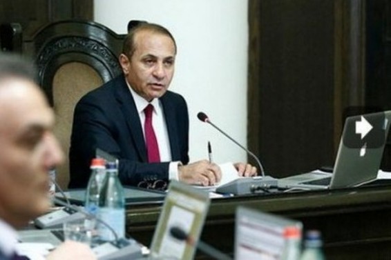 «Երկու օր ժամանակ. Աշխատեք, ներկայացրեք, նոր ստորագրեմ». Հովիկ Աբրահամյան