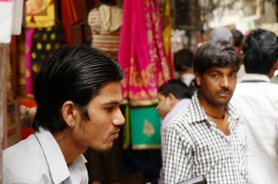 Հնդիկ տղամարդն, ում մոտ կոկորդի քաղցկեղ է հայտնաբերվել, սպանել է իրեն ծխել սովորեցրած ընկերոջը