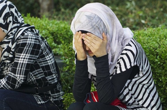 Շվեդիայում տուգանել են մահմեդական կանանց առաջ բեկոն կերած տղամարդուն