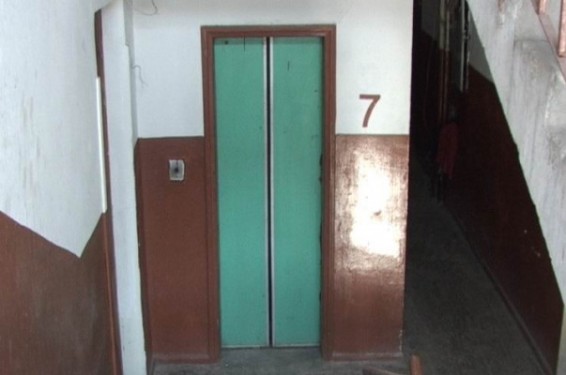 Դավիթաշենում փրկարարները խափանված վերելակից դուրս են բերել 3 քաղաքացու