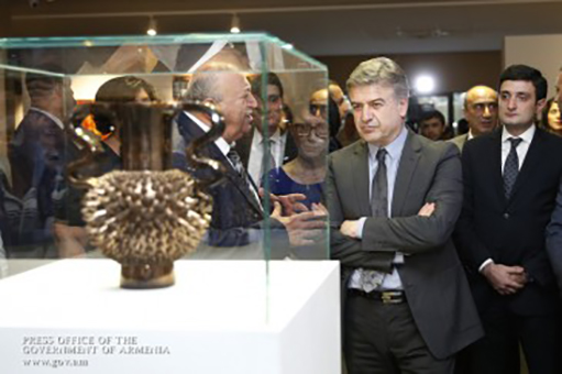 Վարչապետը ներկա է գտնվել «Ընտրանի» խորագրով ցուցահանդեսի բացմանը