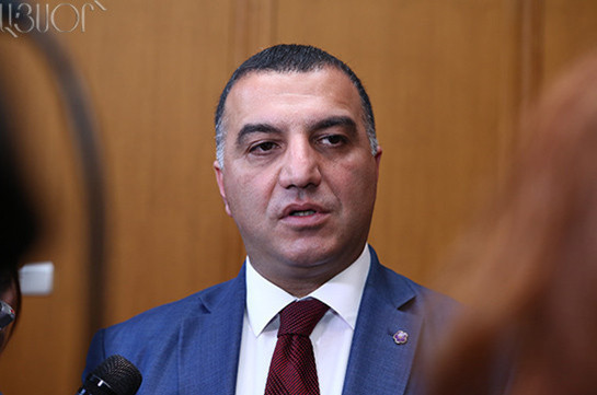 Արտագնա աշխատանքի մեկնածների ընտանիքներին նպաստից զրկելու խնդիր նախարարությունը չի դրել. Արտեմ Ասատրյան