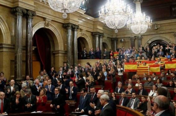 Կատալոնիայի խորհրդարանն օրենք է ընդունել Իսպանիայի կազմից դուրս գալու կարգի վերաբերյալ
