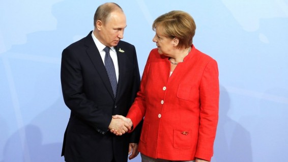 Меркель поддержала инициативу Путина о вводе миротворцев ООН в Донбасс с оговоркой